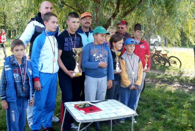 Pecaverseny volt a kanálison 2015. október 3. képek